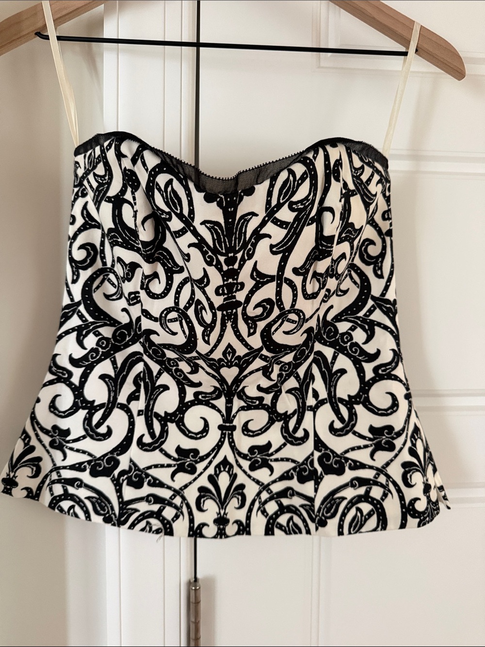White House Black Market Black & White Strapless Scroll-Print tube top